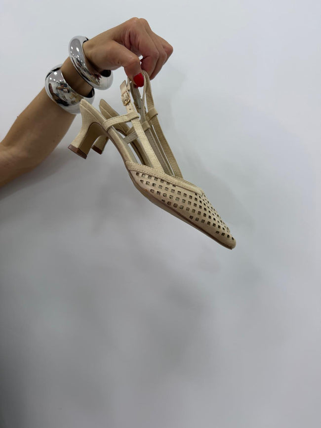 Slingback Creta Main Image